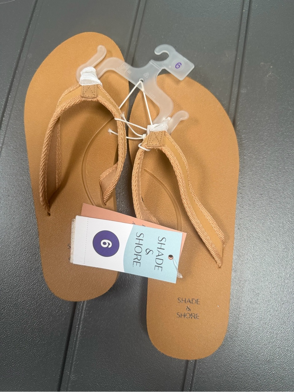 Shade & Shore Women’s Tan Flip Flop Sandals